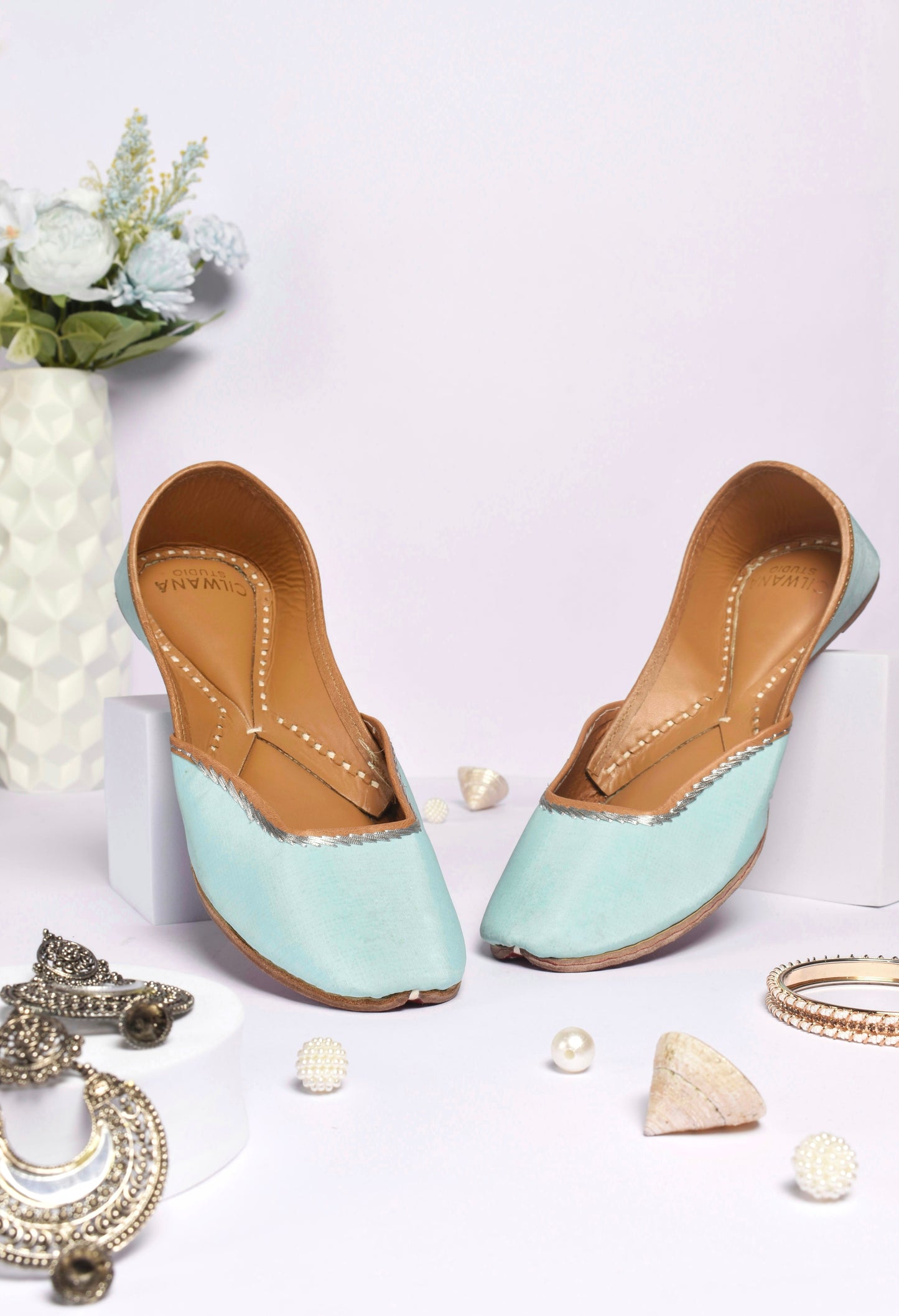 Ice Blue Fab Jutti